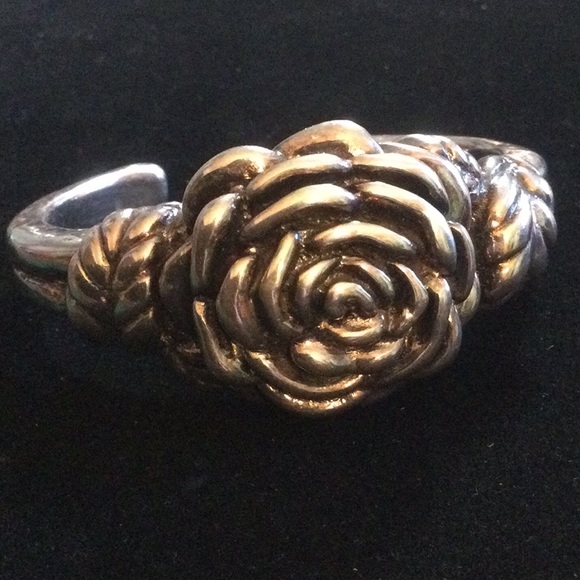 Big Vintage Sterling Silver Rose Bracelet - Picture 10 of 11